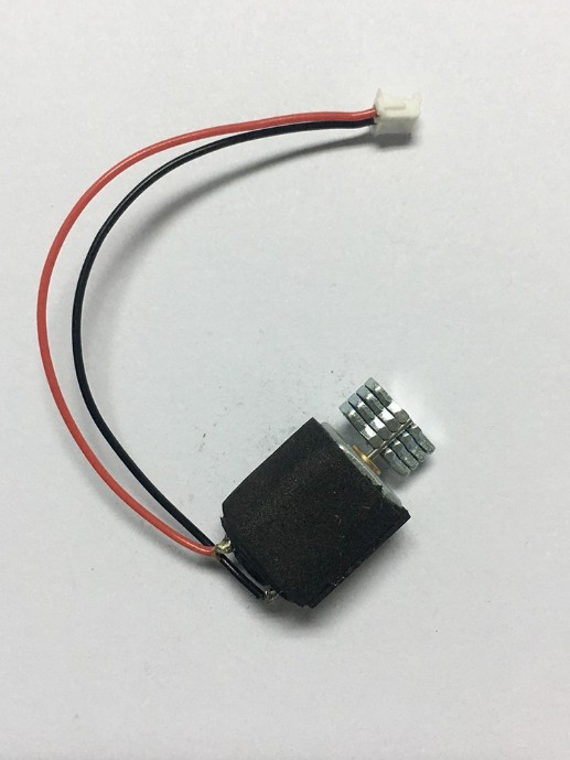 直线振动筛（震动筛）电机底座开裂怎么回事：深圳振动电机电机厂家为您揭秘